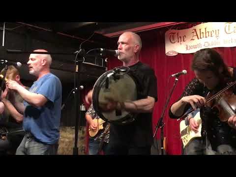 Seo Mo Leaba/ Am Reel