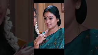 Download lagu Aunty Actress Sivaranjini Adjusting her Bra mp3 Download lagu Aunty Actress Sivaranjini Adjusting her Bra mp3