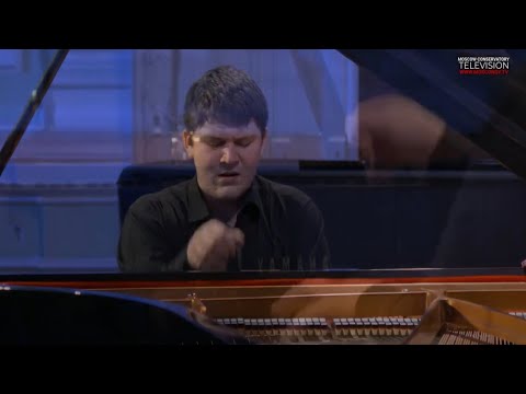 Tchaikovsky Competition (2023) winner Sergey Davydchenko plays Mussorgsky Pictures at an Exhibition
