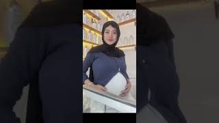 Download lagu Bumil hijab cantik besar bikin salfok mp3