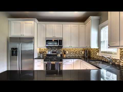 354 Upham St, Melrose, MA - Debbie Heald - Tel 617-413-9084