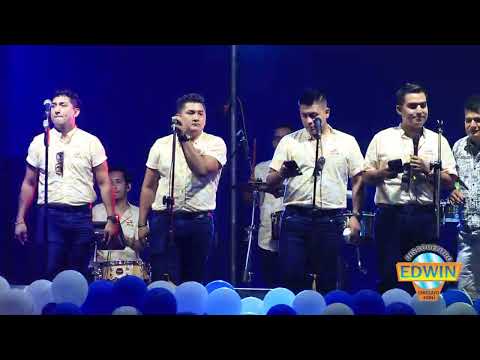 ////CORAZON SENSUAL MIS LAGRIMAS EN EL LICOR[ANIVERSARIO DE RADIO COLONIAL]////