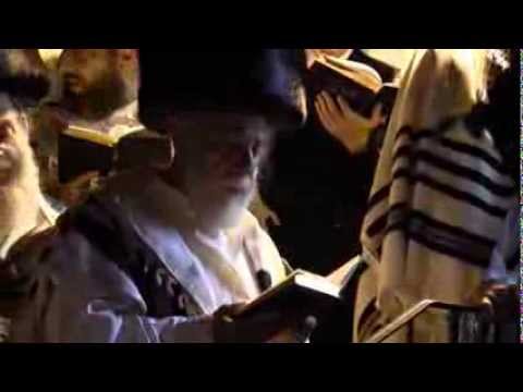 Liska Rebbe - Motzei Yom kippur - Kiddush Levana, Havdalah 5774 (2013)
