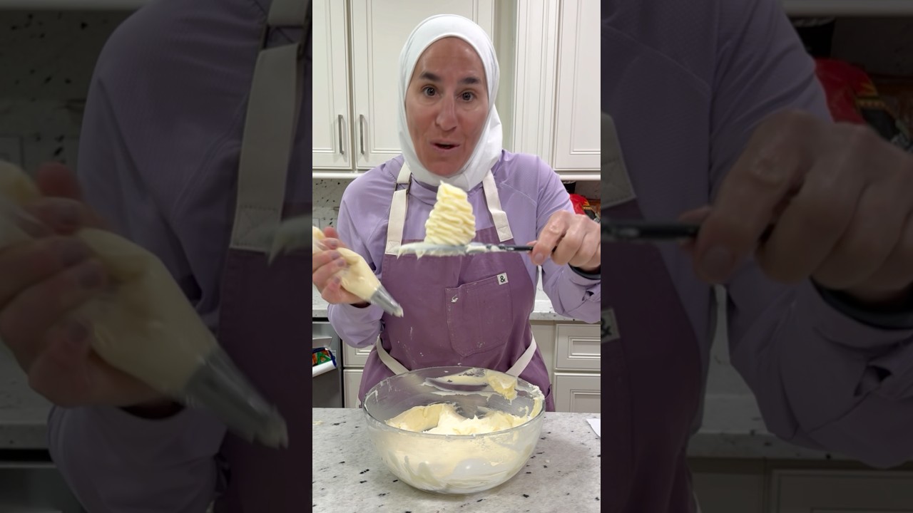 Easy Cream Cheese frosting recipe #frosting #fyp #fypシ #recipe #easyrecipe #creamcheese #cakes #cake