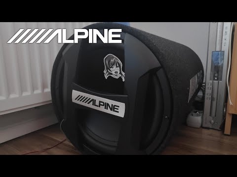 Subwoofer Alpine SWT-12S4 (juodos spalvos) video