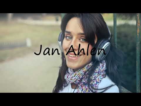 How to pronounce Jan Ahlen in English?