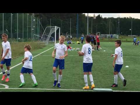 Lech I Poznan 2005   Błękitni Owińska 16-0   I- połowa