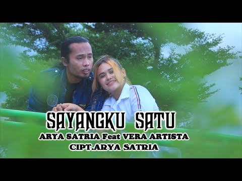 Arya Satria Feat. Riska Oktavia - Sayangku Satu | Dangdut (Official Music Video)