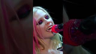 Avril Lavigne - Runaway