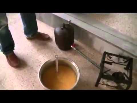 تقرير حول معاناة احدى الاسر النازحة في منطقة الحولة في محافظة حمص