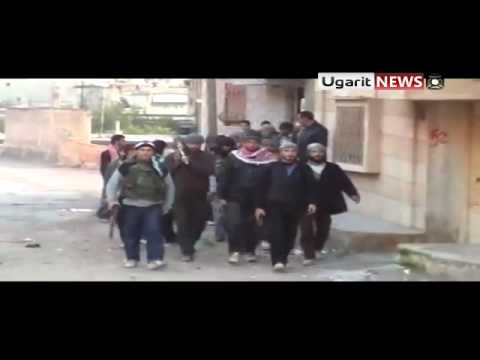 استعداد عناصر كتيبة الحمزة لعملية السيطرة على حاجز أبو نبراس في الرستن في محافظة حمص