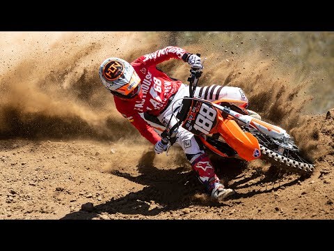 Racer X Films: 2019 KTM 250 SX-F and 350 SX-F Intro