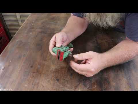 Old Grandad's Mini Vise