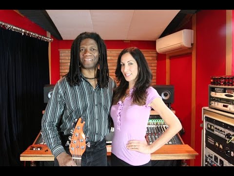 Philip Bynoe talks to Lisamarie about working with Steve Vai & Passion & Warfare