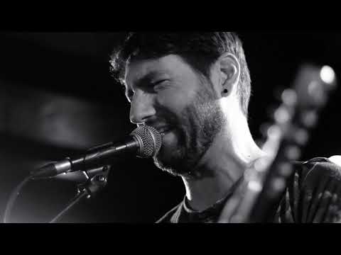 Tar Queen — Wherefore Flowers Build a Frame — producción audiovisual de Este Son Estudio