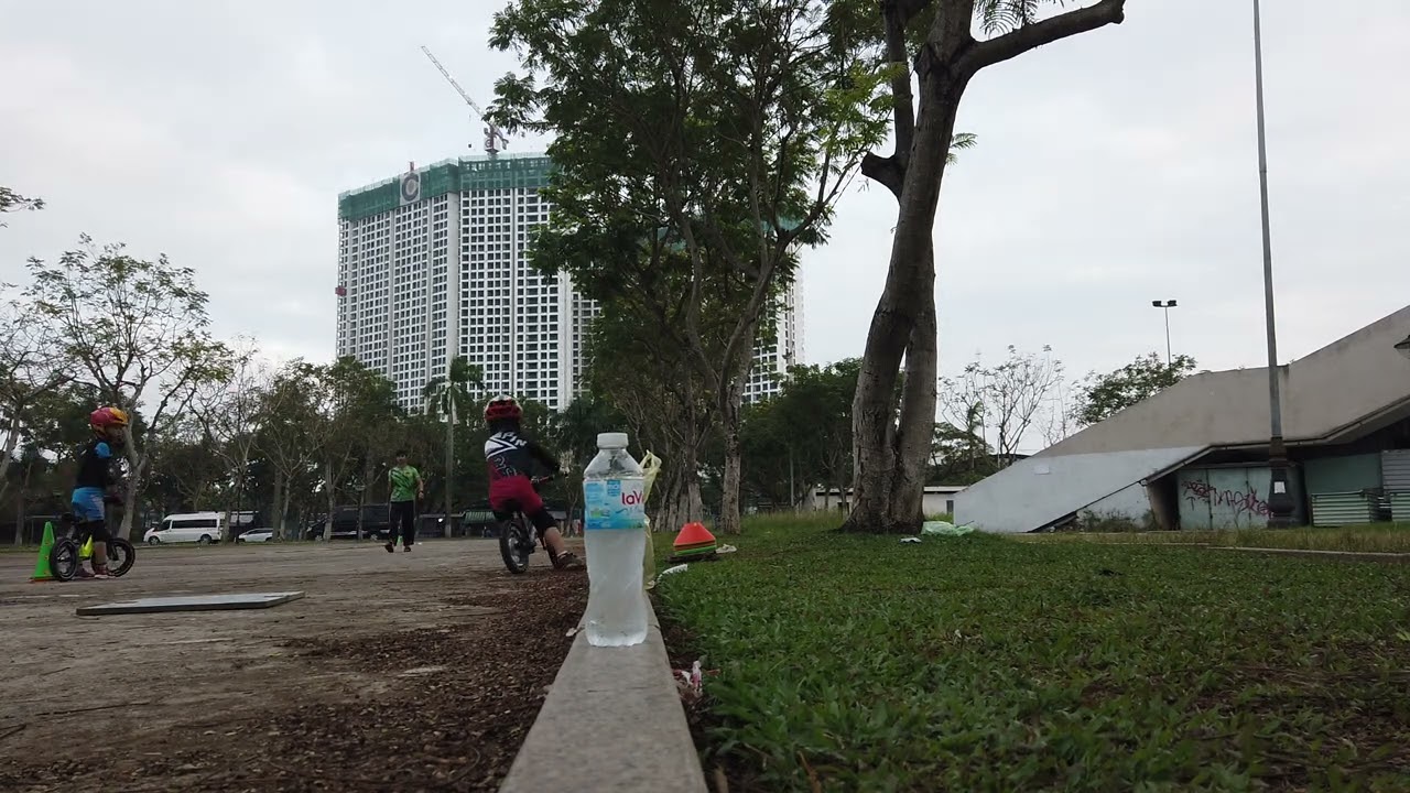 Một ngày vui tươi ngập tràn tiếng ca