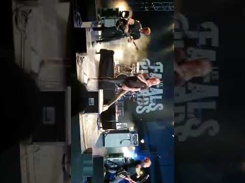 "sucer des cailloux" Les Fatals Picards