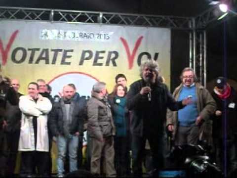 Tsunami Tour - Beppe Grillo a Catania 30/01/13 parte 1