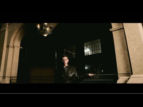 Sick Rich Girl - Elena Erin