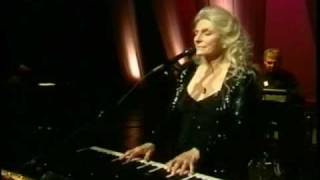 JUDY COLLINS - &quot;The Water Is Wide&quot; 2005