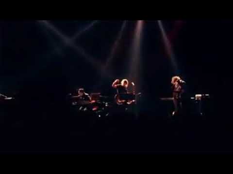 Video thumbnail for Loverman (Live) [Alcatraz, Milan, Italy, 2003/04/30]