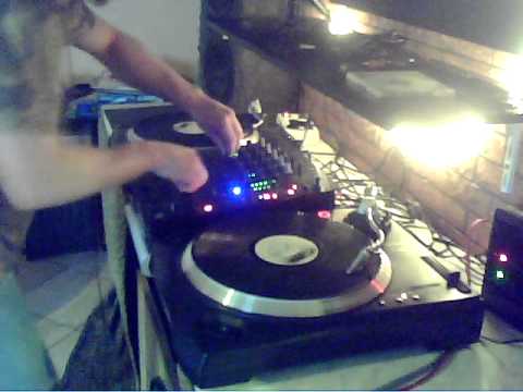 Happy Hardcore Baby ! ! ! - Vol. 7 ( First YouTube Mix with my Turntables )