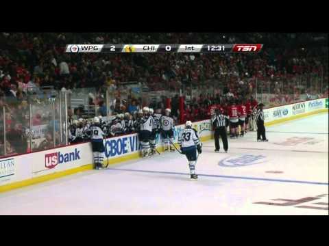 Jim Slater Scores 2nd Goal for Winnipeg Jets vs Chicago Blackhawks 13/10/2011