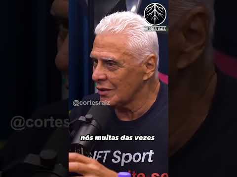 "ZICO IS THE GREATEST PLAYER OF MY GENERATION..." SAYS ROBERTO DINAMITE #shorts