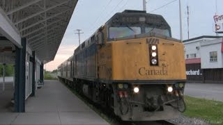 preview picture of video 'Vidéos de trains #3 - Partie 1 : De Jonquière à Le Gardeur à bord du VIA Le Saguenay (HD)'