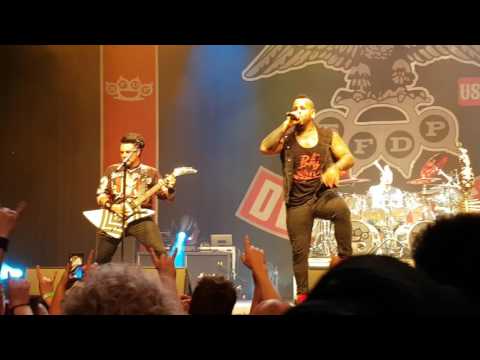 Five Finger Death Punch (5FDP) - live [fanmade] @ 013 Tilburg, 19 June 2017 (second show)