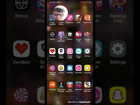 bee reacts to FNAF plus VHS tapes this looks really good scott cawthon