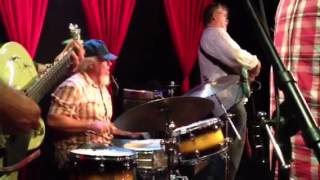 Teresa James & the rhythm tramps (all I want to do is dance)