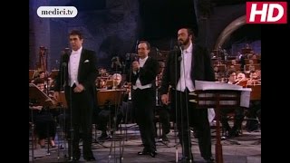 The Three Tenors (Carreras, Domingo, Pavarotti) - Medley: "Ochi Chernye"/"Caminito"/"La vie en rose"