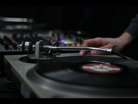 Dreem Teem vs. Artful Dodger ft. MZ May & MC Alistair - It Ain't Enough (Radio Version) (2001)