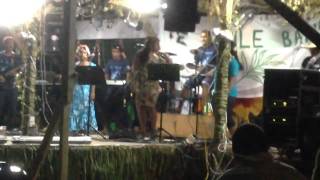 Tuvalu's Temaile Band perfoming a South African song LIVE