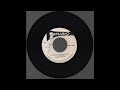 Dennis Brown "Something Is Bugging Me" (Studio One)