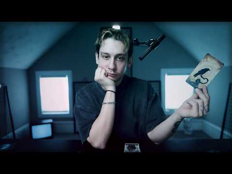 this video appears when you feel like life & love is going in circles