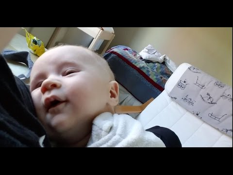 赤ちゃんは子守唄を歌う - レイチェルの赤ちゃんに会う (Baby Sings a Lullaby -- Meet Rachel's baby!)