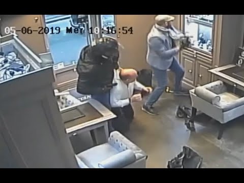 Assalto a uma joalheria Rolex em Paris / Braquage d'une bijouterie Rolex à Paris