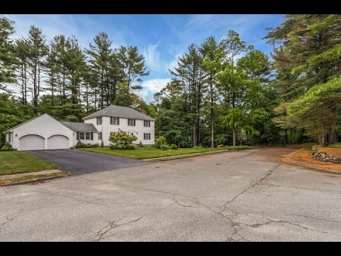 21 Juniper Rd, Lynnfield MA - Marjorie Youngren - Tel 781-580-9357