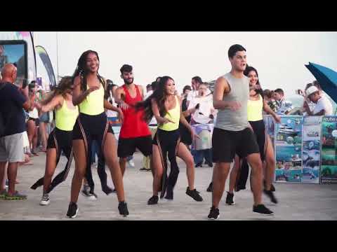 Náhled videa Virtual Insanity Camp - Svůj širák odhazuji v dáli...