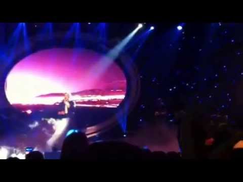 Adam Kukačka - Mad World