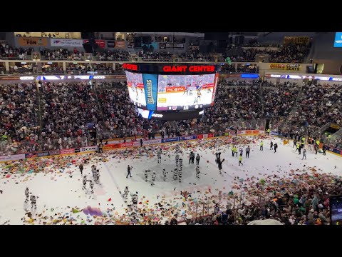 2025 Hershey Bears Teddy Bear Toss LIVE GOAL! (102,343 STUFFED ANIMALS) | NEW HOCKEY RECORD