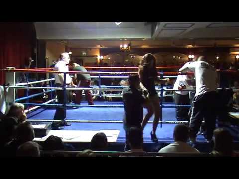 Chris Hobbs vs Mattio Cecchetto (Hobbs pro debut)