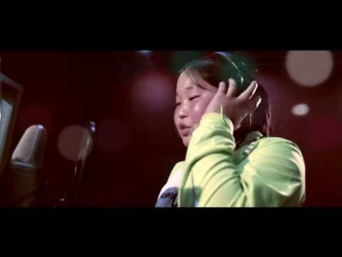 Ulziisaihan Tsetsgiin unertei nutag  Өлзийсайхан Цэцгийн үнэртэй нутаг