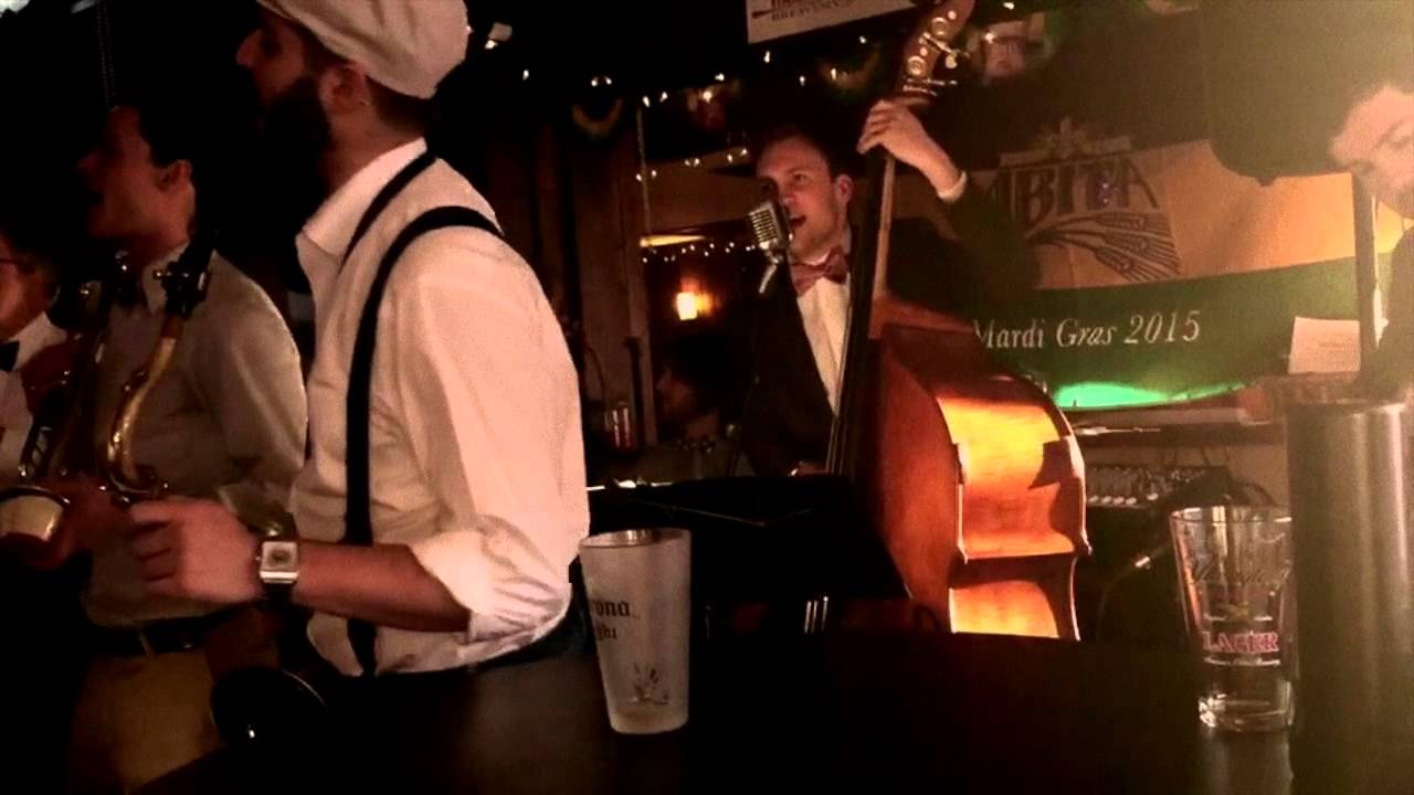 Promotional video thumbnail 1 for Bottoms Up Dixieland Jazz Band