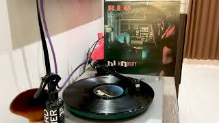 REO Speedwagon - Shakin' It Loose (Vinyl LP Record) [FE 36844]