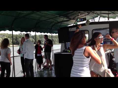 12.08.11 Debut Exclusive Day Yacht 2.