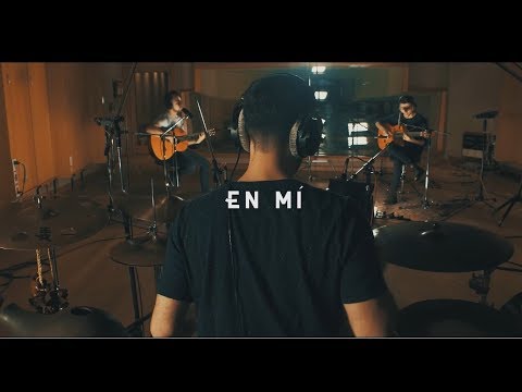 Dos Más Uno - En Mí