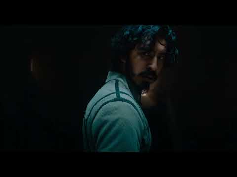 “緑の騎士”登場―！息をのむ円卓の騎士たち｜11.25(金)公開『グリーン・ナイト』本編映像